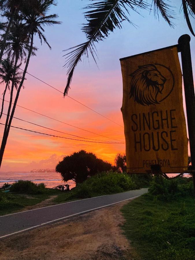 Hotel Singhe House Dikwella Exterior foto